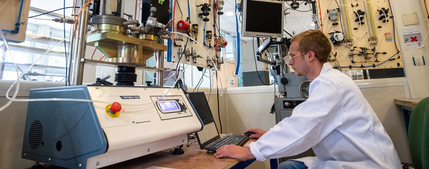 Laboratoire d'essais géomecaniques